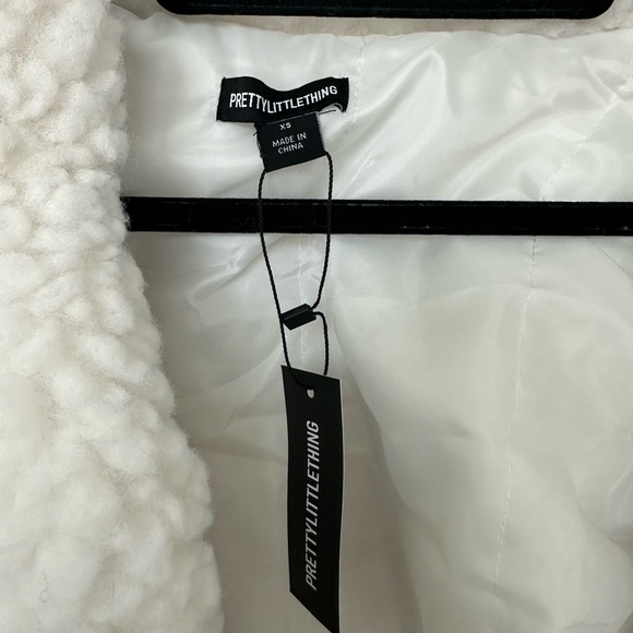 PrettyLittleThing Cream Teddy Long Coat - Picture 9 of 11